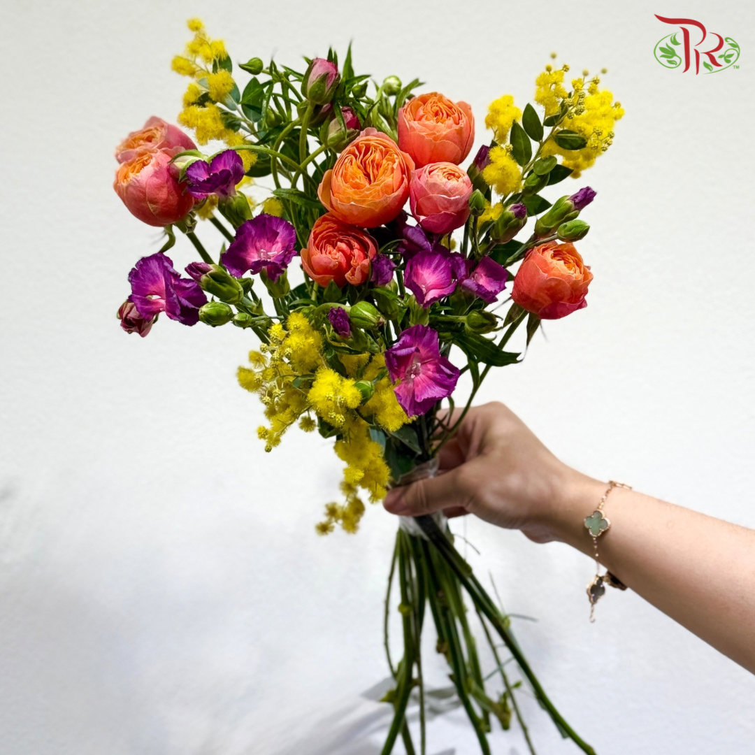 Signature Weekly Flower Bunch - Evening Lavender Garden (Medium Bunch)