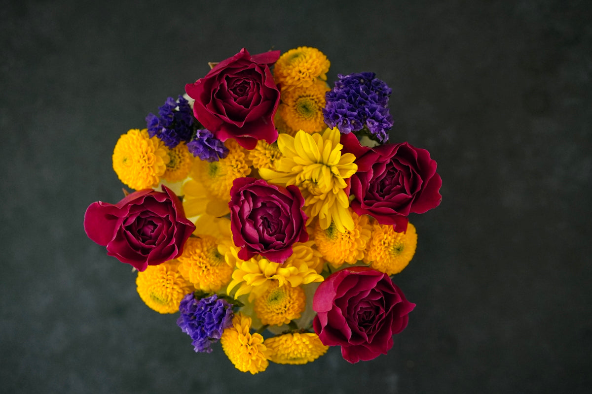 Beautiful colorful flowers arranged in a circle.