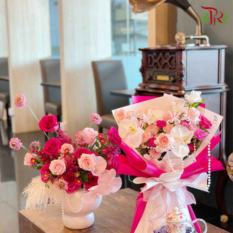Hot Pink Theme Flower Arrangement (In Vase/ Hand Bouquet)