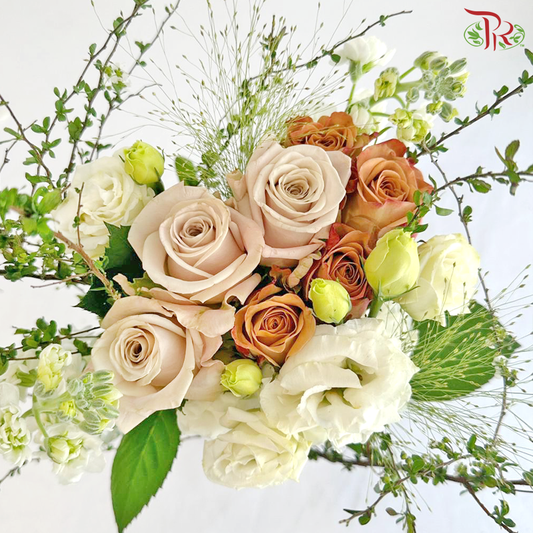 Signature Weekly Flower Bunch - Victorian Rose Reverie (Medium Bunch)