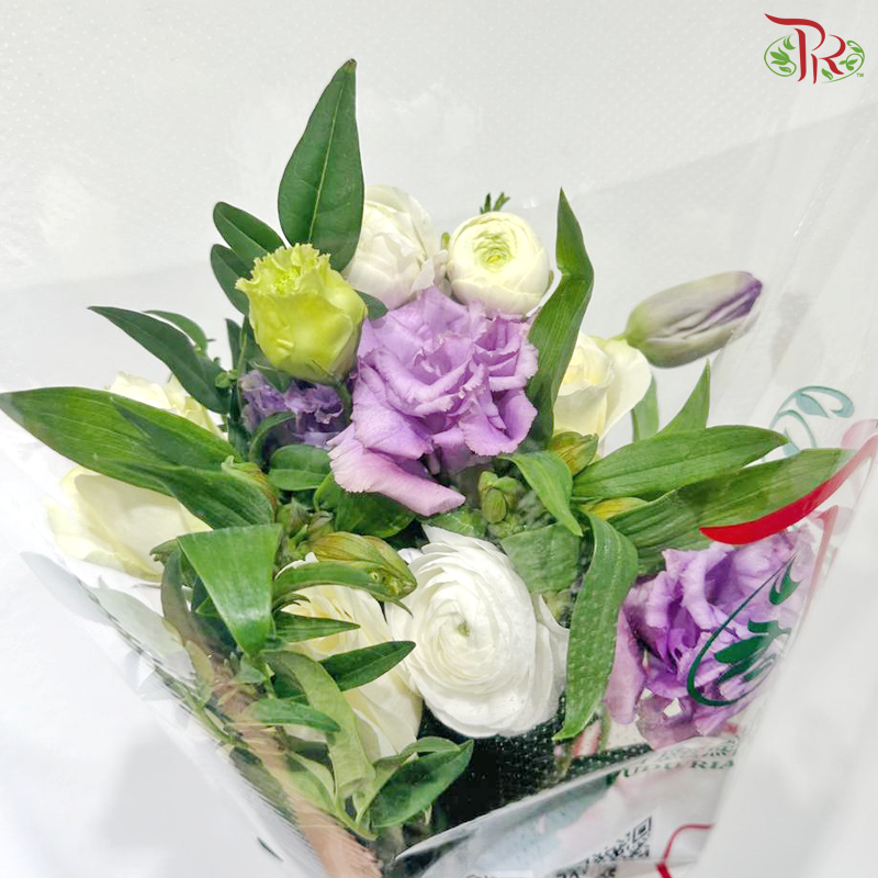 Signature Weekly Flower Bunch - Lavender & Lace (Medium Bunch)