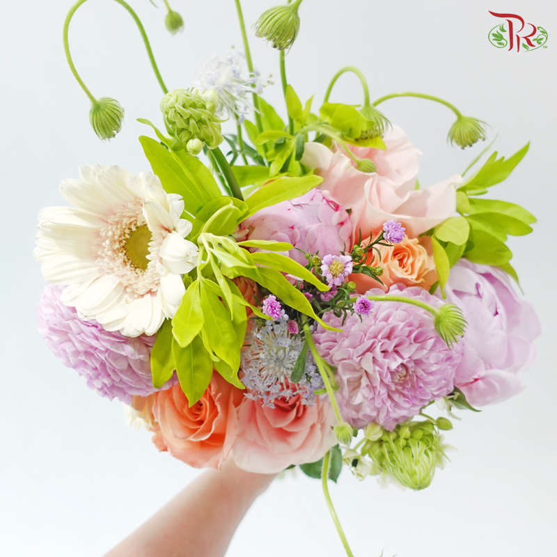Signature Weekly Flower Bunch - Valencia Floral Reverie (Big Bunch)