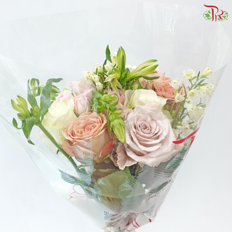 Signature Weekly Flower Bunch - Latte Rose Garden (Medium Bunch)