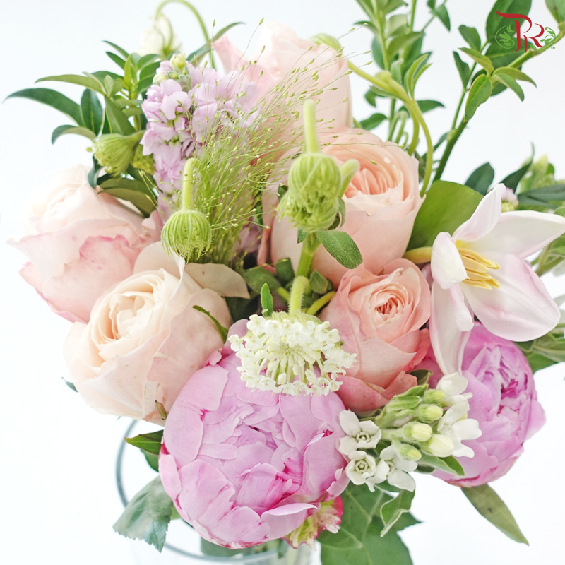 Signature Weekly Flower Bunch - Peach Petal Sonata (Big Bunch)