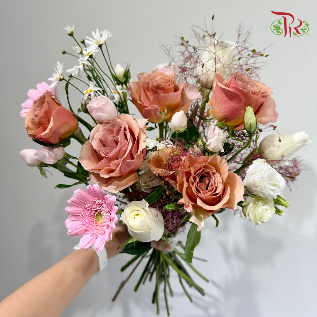 Signature Weekly Flower Bunch - Secret Vintage Romance (Big Bunch)
