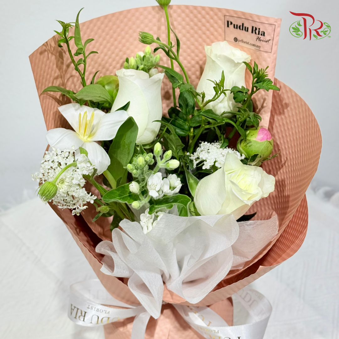 Signature Weekly Flower Bunch - Eternal Peony Romance (Medium Bunch)