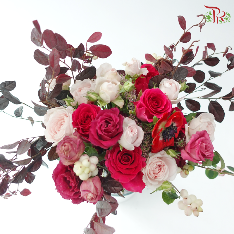 Signature Weekly Flower Bunch - Ruby Rose Elegance (Big Bunch)
