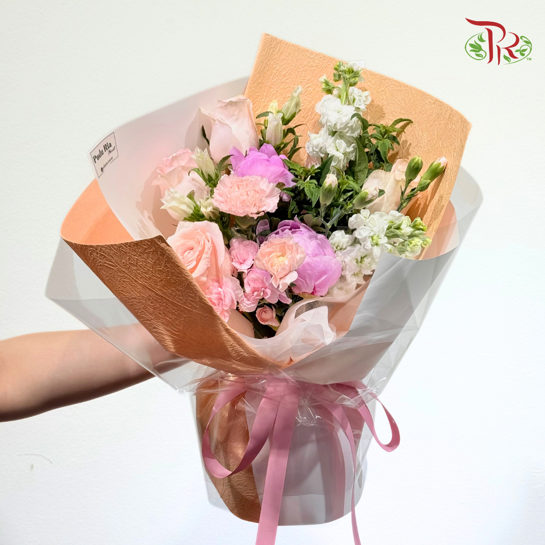 Signature Weekly Flower Bunch - Ivory Peony Couture (Medium Bunch)