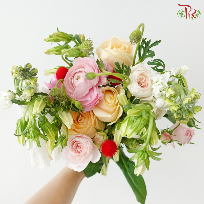 Signature Weekly Flower Bunch - Dreamy Raya Garden (Medium Bunch)