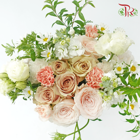 Signature Weekly Flower Bunch - Secret Gardenia (Rose, Hana, Matthiola & Carnation) (Big Size)