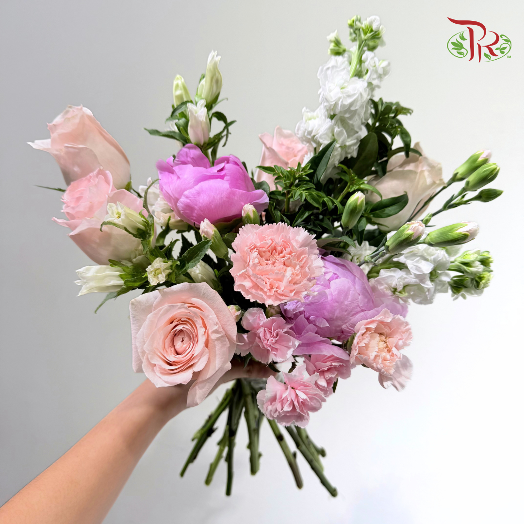 Signature Weekly Flower Bunch - Ivory Peony Couture (Medium Bunch)