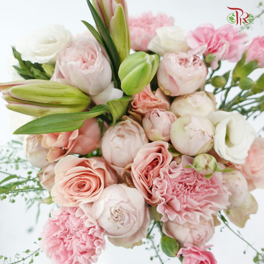 Signature Weekly Flower Bunch - Blush Lily Bouquet (Big Bunch)