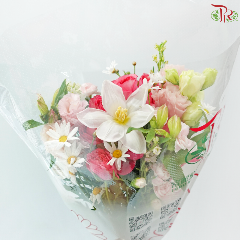 Signature Weekly Flower Bunch - Rosy Tulip Kiss (Medium Bunch)