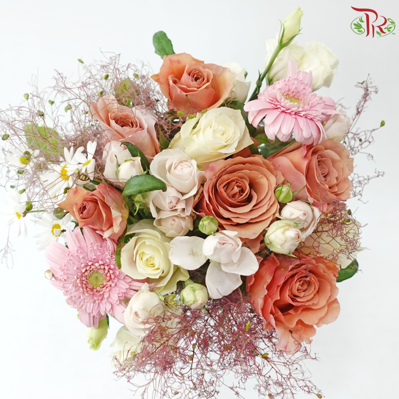 Signature Weekly Flower Bunch - Secret Vintage Romance (Big Bunch)