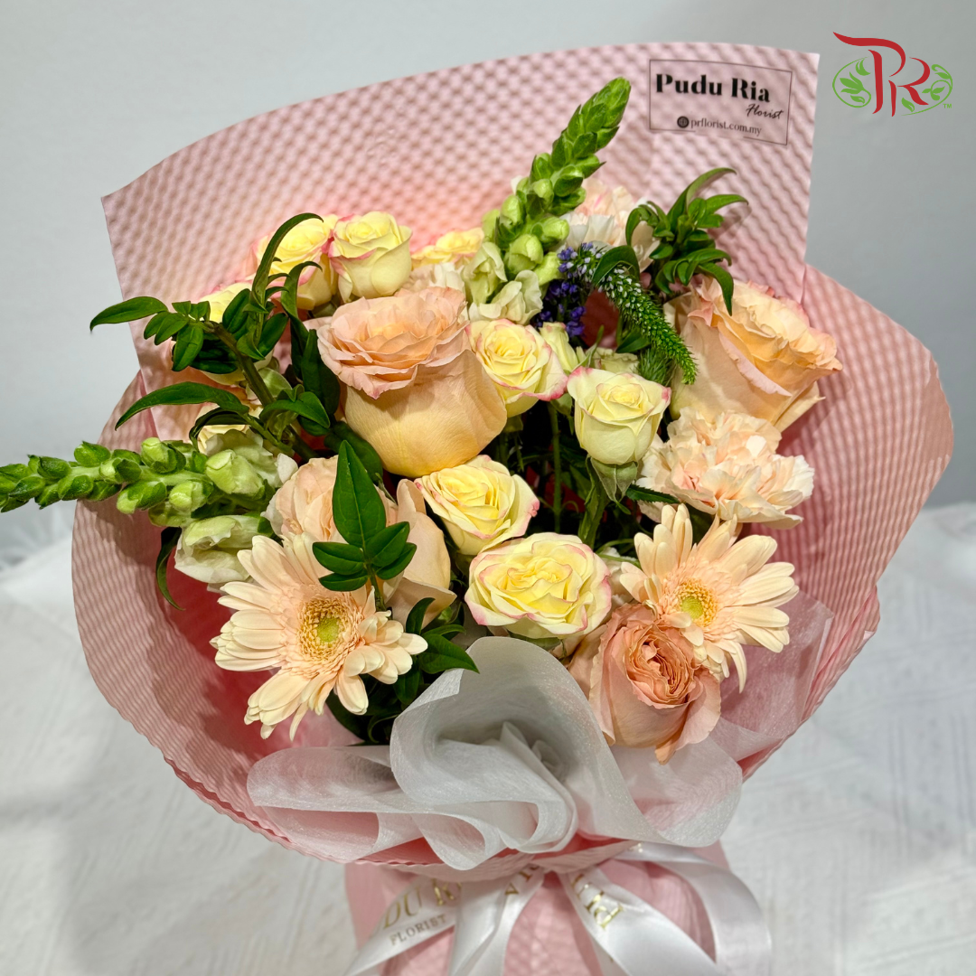 Signature Weekly Flower Bunch - Honey Bunny Garden (Medium Bunch)
