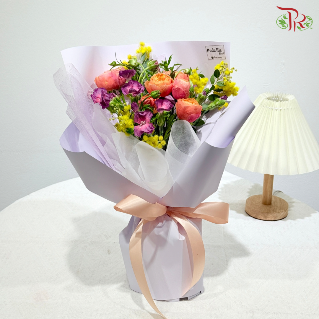 Signature Weekly Flower Bunch - Evening Lavender Garden (Medium Bunch)