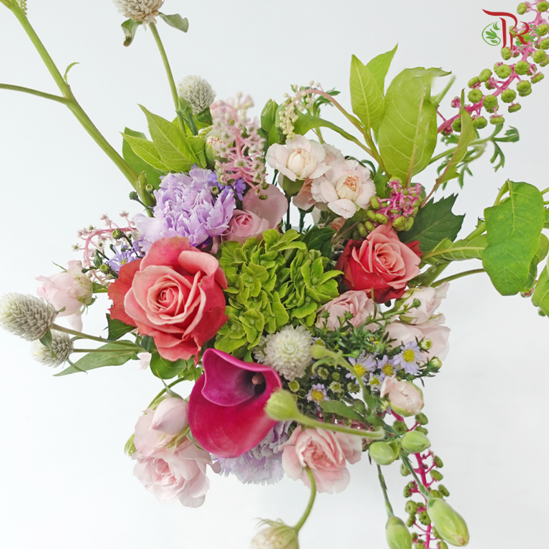 Signature Weekly Flower Bunch - Botanical Bloom Essence (Medium Bunch)