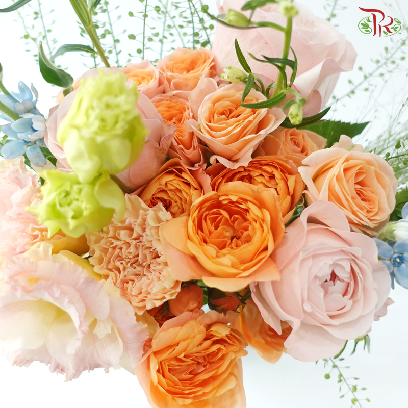 Signature Weekly Flower Bunch - Cozy Amber Garden (Medium Bunch)