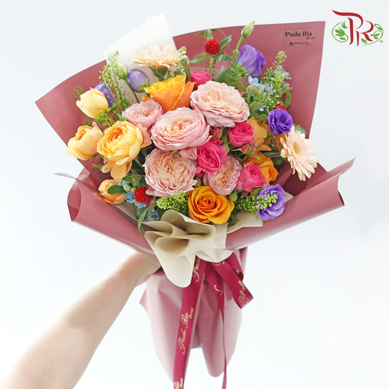 Signature Weekly Flower Bunch - Festival of Lights Bouquet (Rose Spray, Gerbera, Eustoma & Gomphrena) (Big Size)