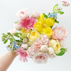 Signature Weekly Flower Bunch - Sunny Blush Baby (Medium Bunch)