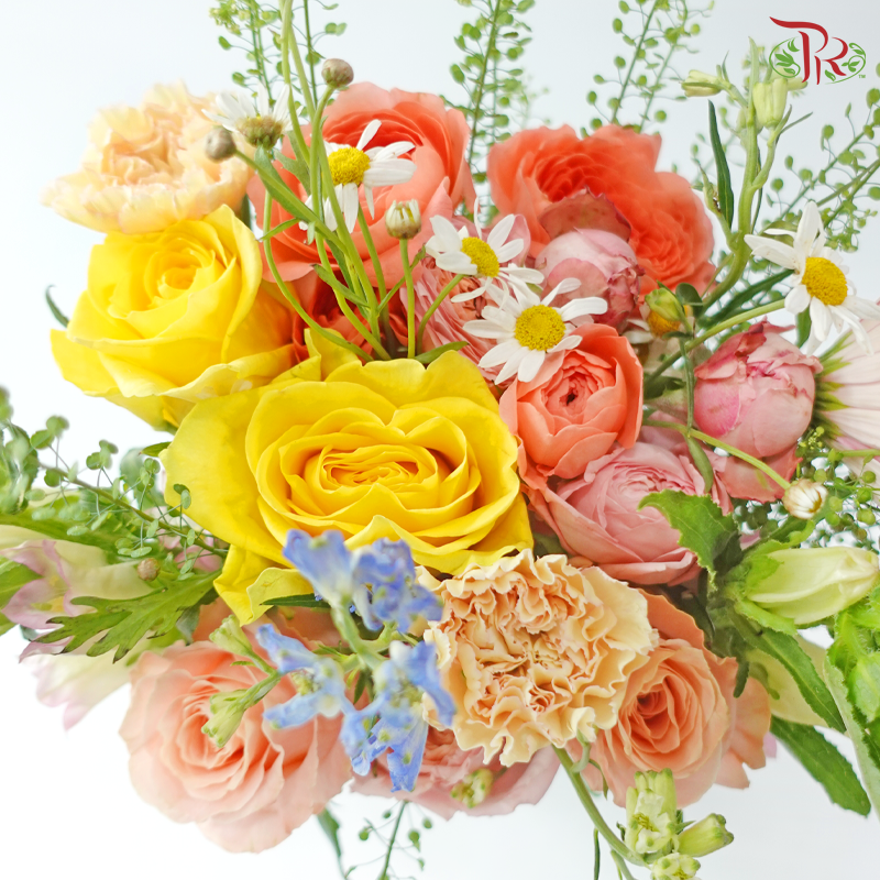 Signature Weekly Flower Bunch - Sunset Sugar Bloom (Medium Bunch)