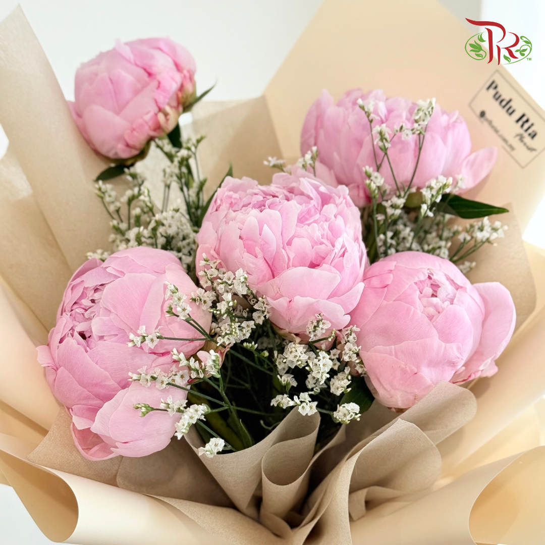 【6.6】Pink Peony Treat Hand Bouquet