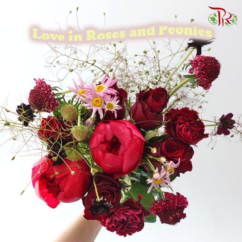Signature Weekly Flower Bunch - Love in Roses and Peonies (Big Bunch)