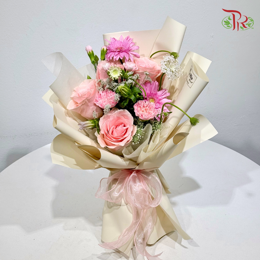 Signature Weekly Flower Bunch - Scarlet Rose (Medium Bunch)