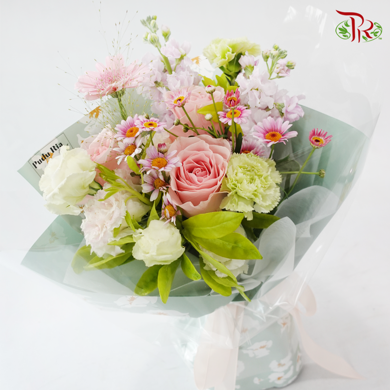 Signature Weekly Flower Bunch - Morning Garden Whisper (Medium Bunch)