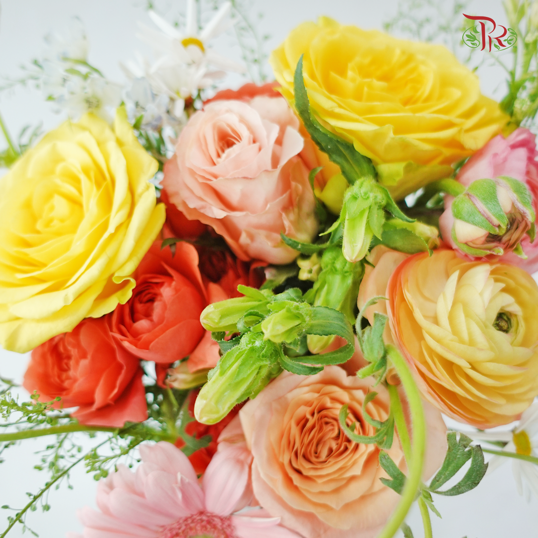 Signature Weekly Flower Bunch - Autumn Love (Medium Bunch)