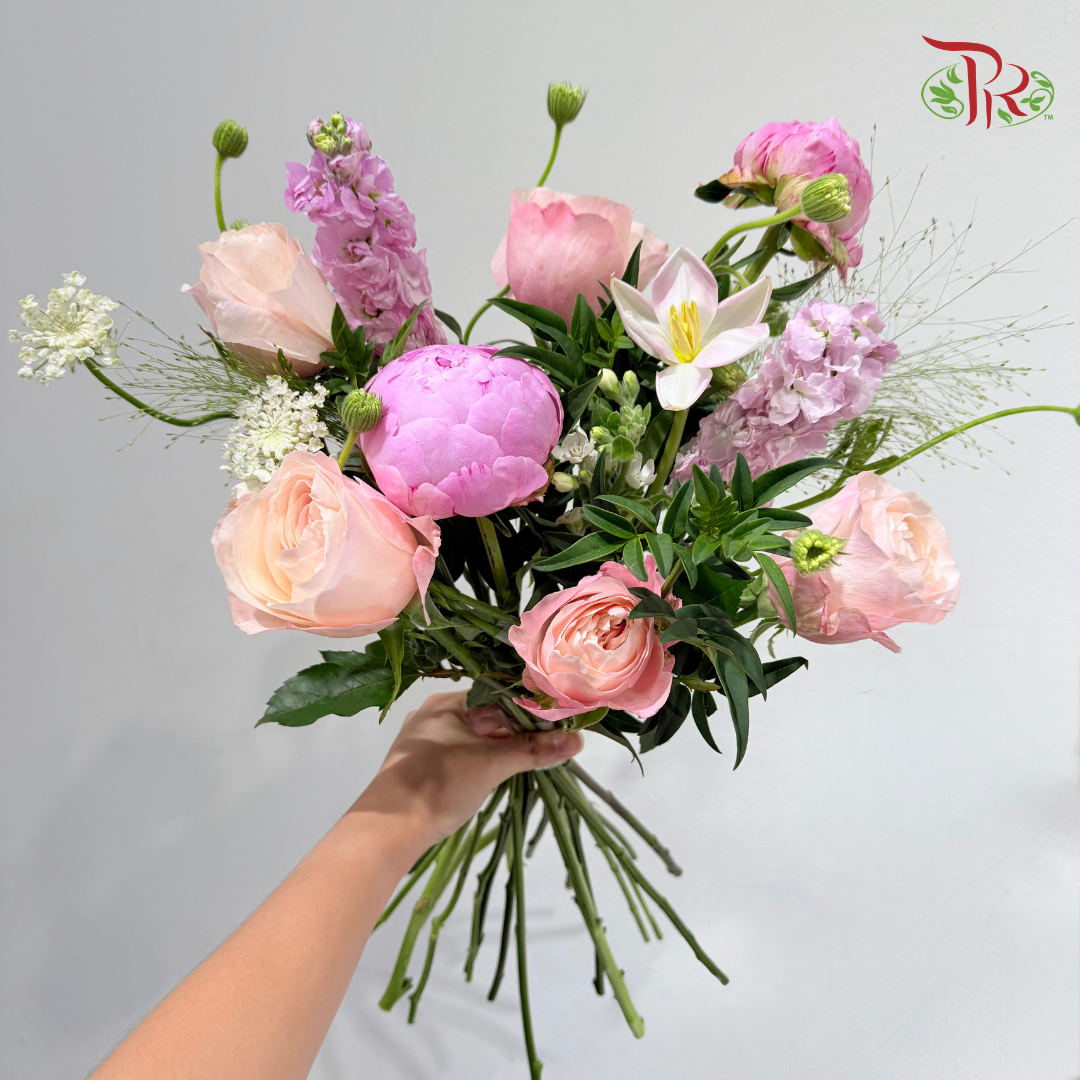 Signature Weekly Flower Bunch - Peach Petal Sonata (Big Bunch)