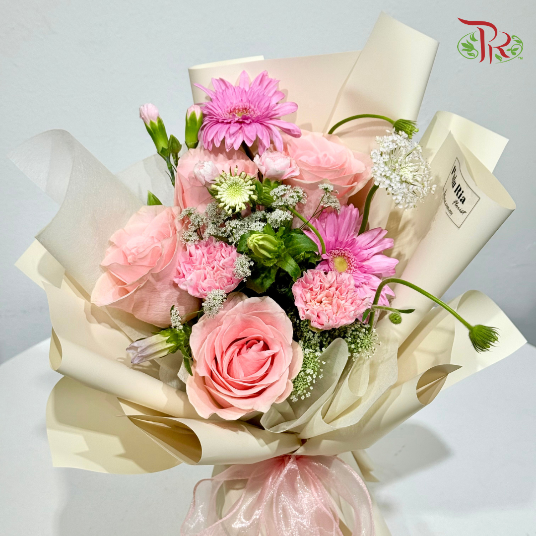 Signature Weekly Flower Bunch - Scarlet Rose (Medium Bunch)