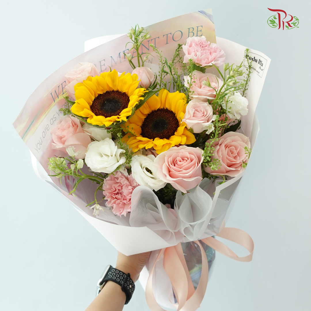 Signature Weekly Flower Bunch - Sunflower Serenade in Pink (Big Bunch)
