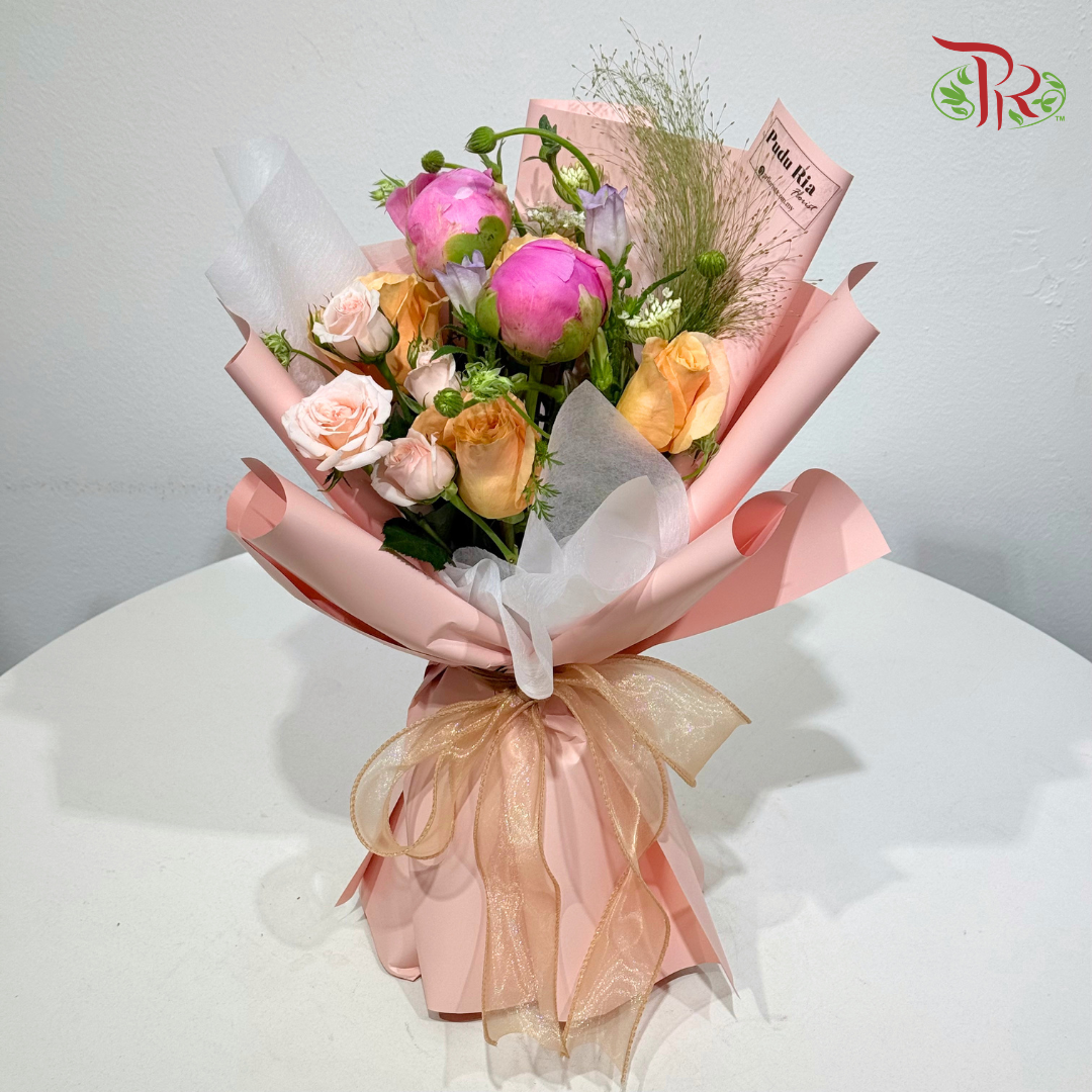 Signature Weekly Flower Bunch - Graceful Peony Petals (Medium Bunch)