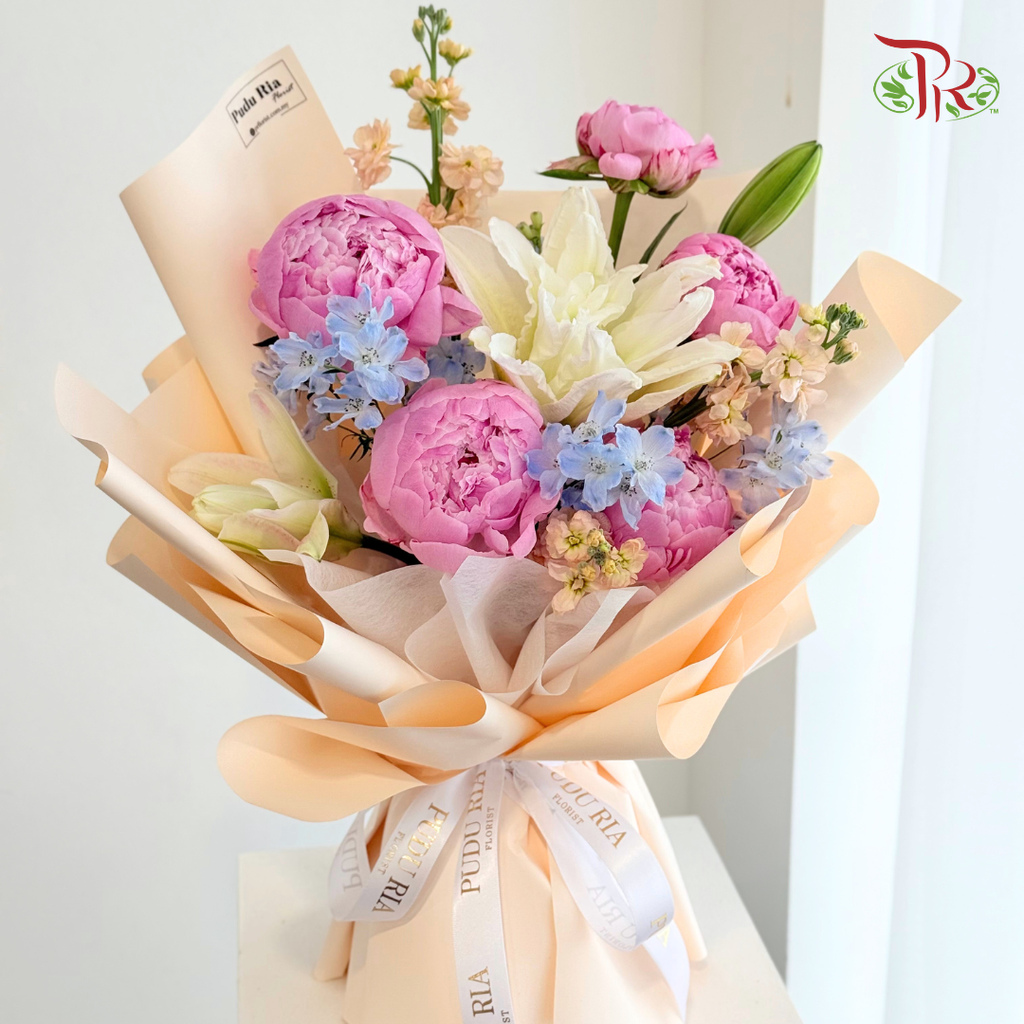 【6.6】Peony Garden Hand Bouquet