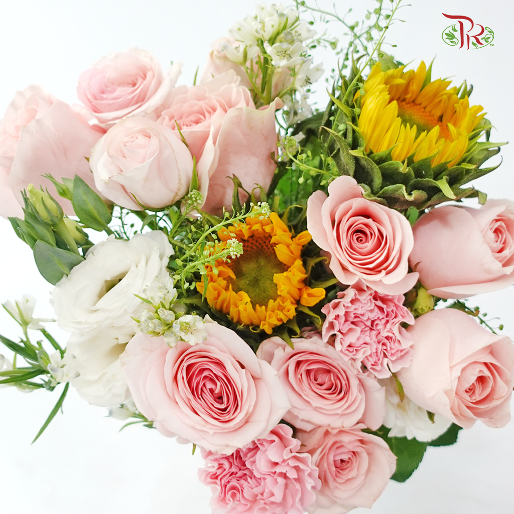 Signature Weekly Flower Bunch - Sunflower Serenade in Pink (Big Bunch)