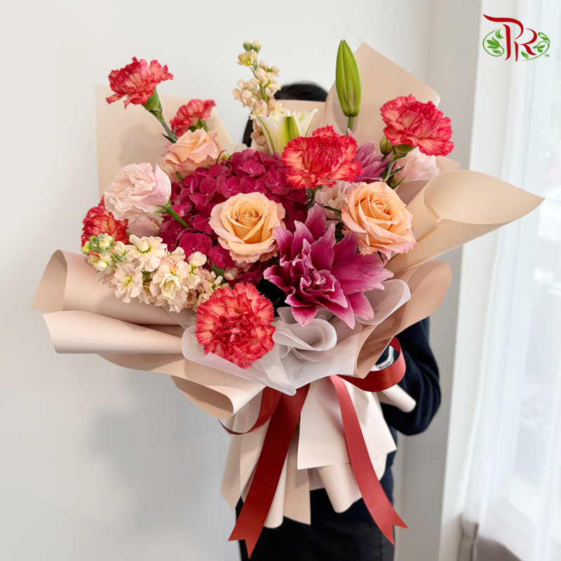 【Mum's Series】Glow of Her Love by bouquet scaffold