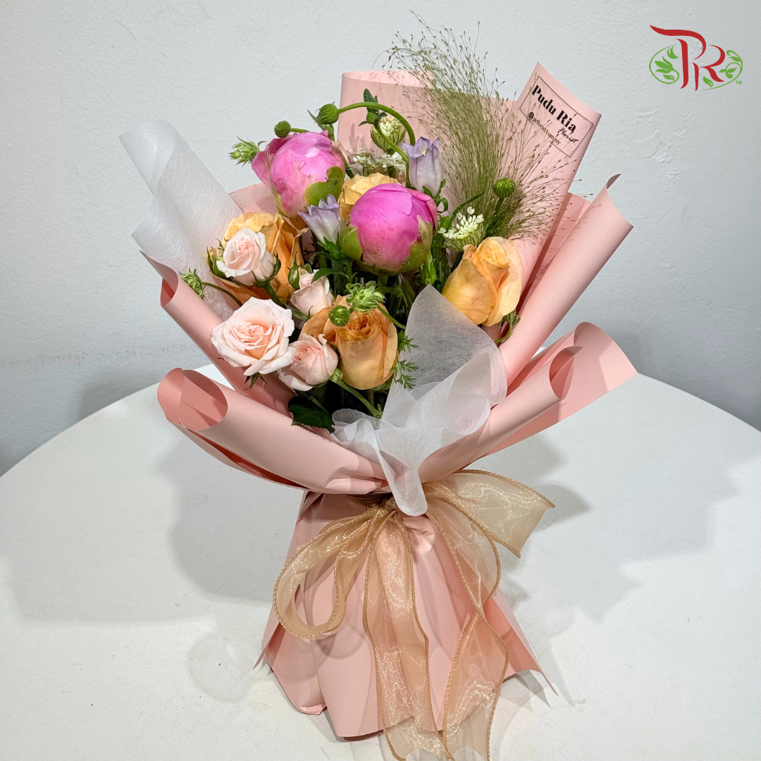 Signature Weekly Flower Bunch - Graceful Peony Petals (Medium Bunch)
