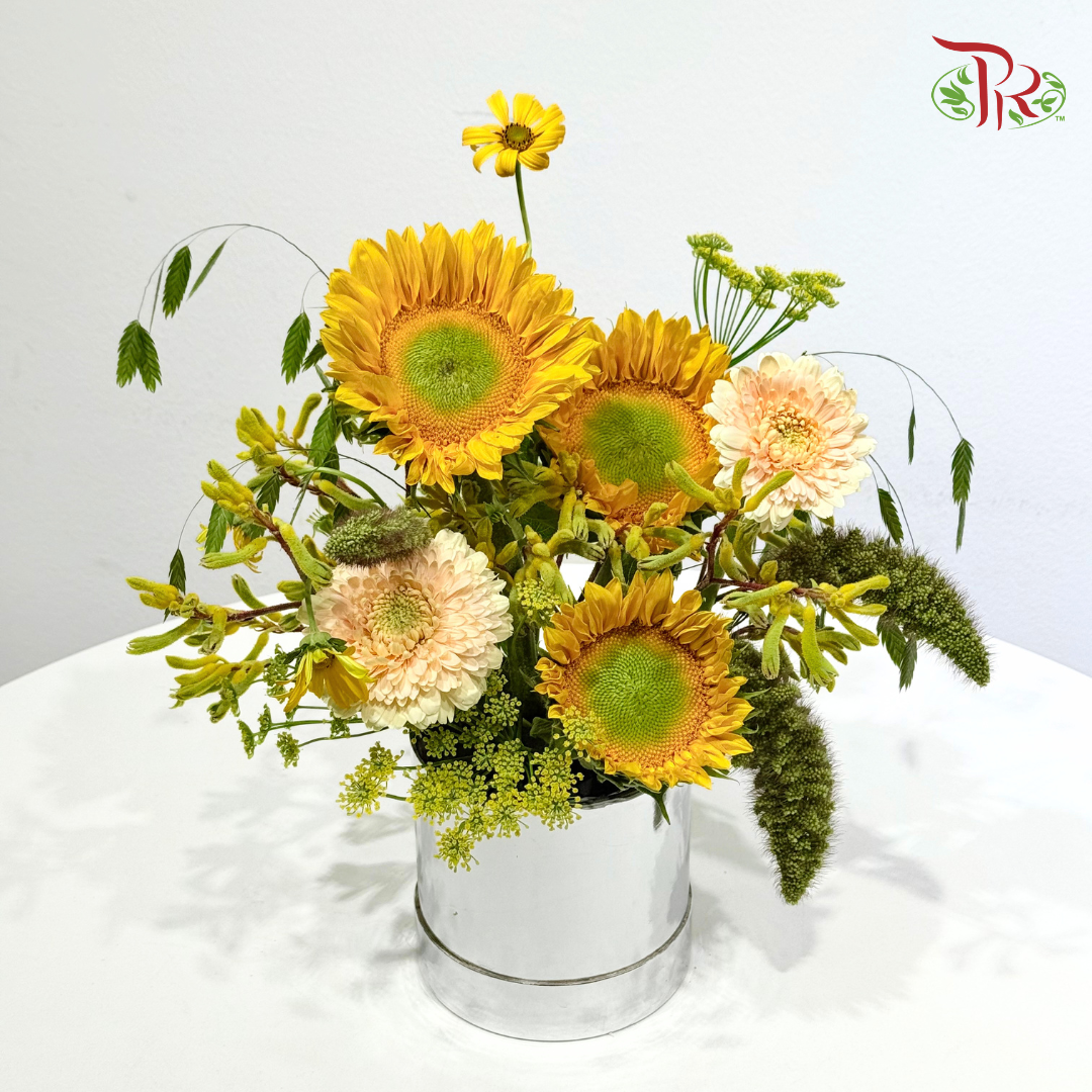 Signature Weekly Flower Bunch - Sunny Bright Day (Medium Bunch)