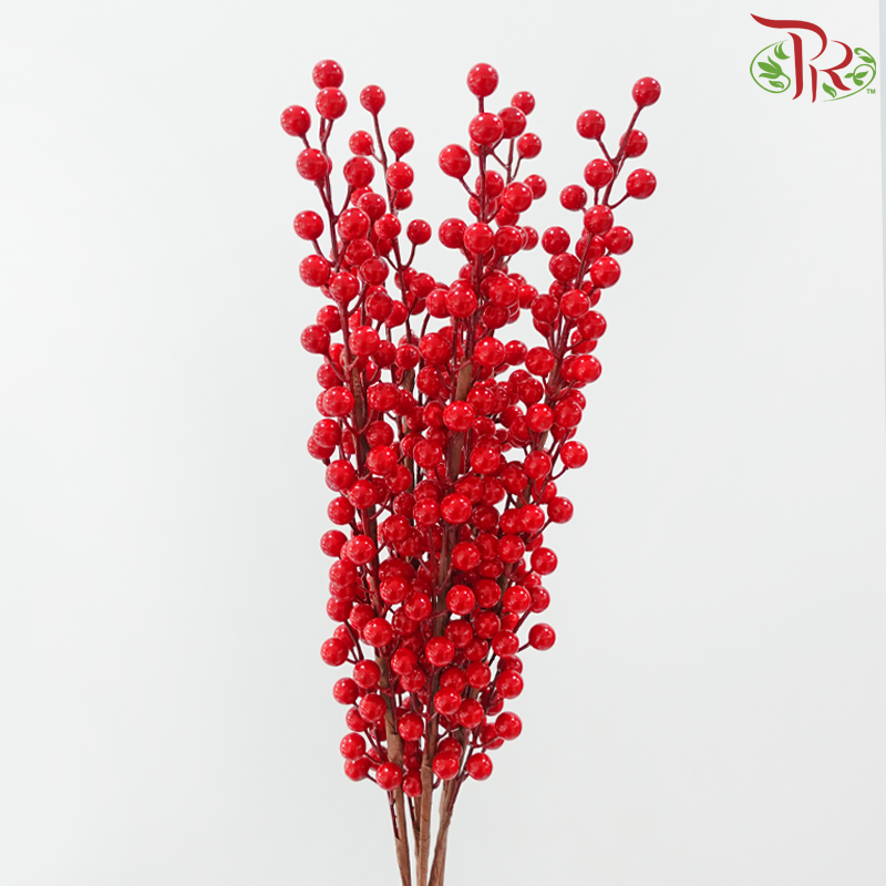 68cm - Artificial Berry Spray - Red (5 Stems)