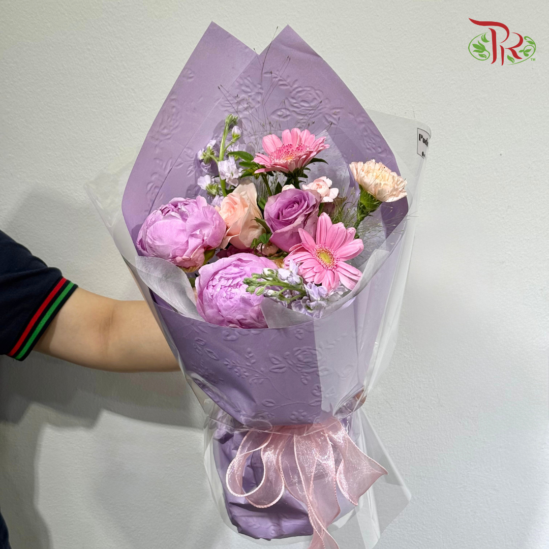 Signature Weekly Flower Bunch - Peony Fairy Moonlight (Big Bunch)