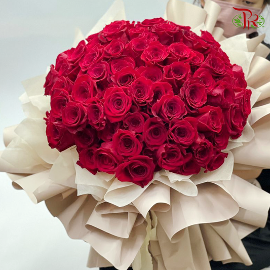 V7- Red Romance (99 stems Roses)