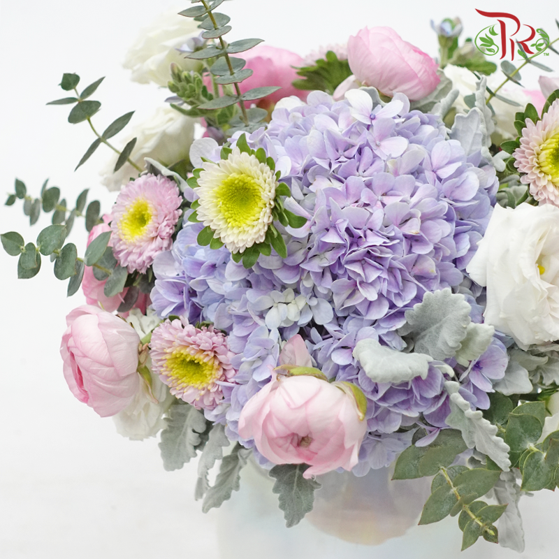 【Raya Series 2024】Ethereal Bloom Ensemble Floral Arrangment