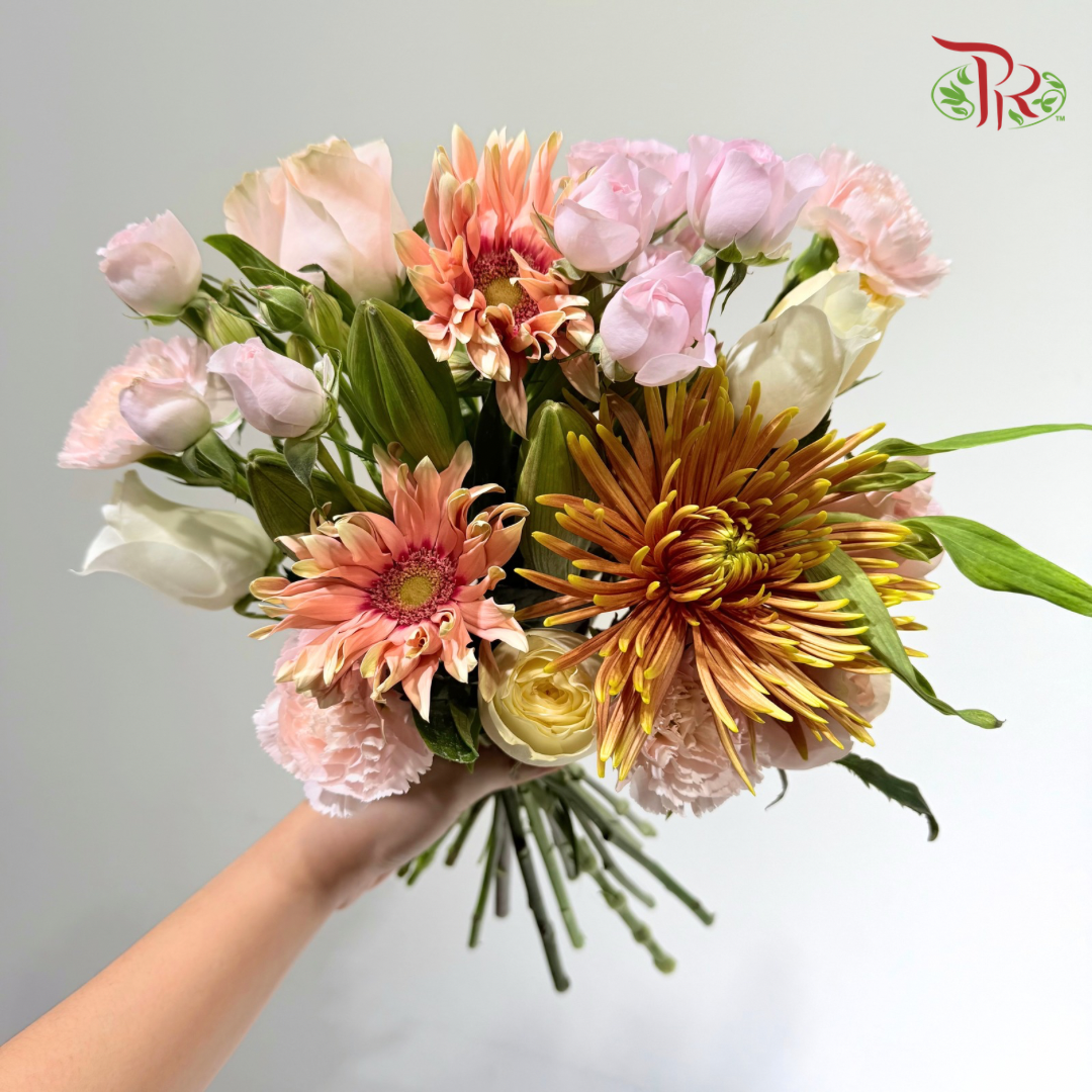 Signature Weekly Flower Bunch - Lily Elegance (Big Bunch)
