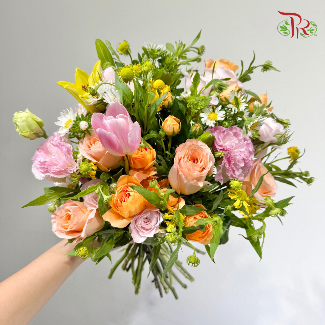 Signature Weekly Flower Bunch - Apricot Sunset Blush (Big Bunch)