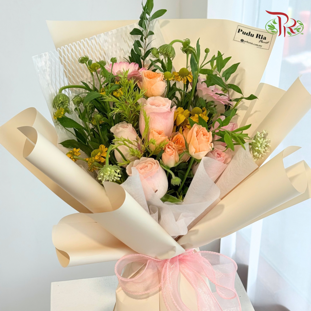 Signature Weekly Flower Bunch - Sweet Daisy Dreams (Medium Bunch)