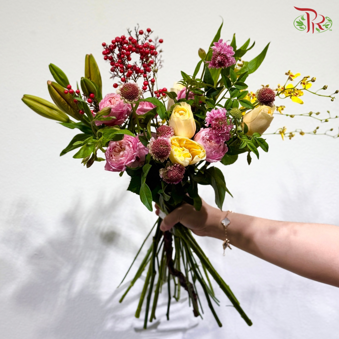 Signature Weekly Flower Bunch - Meadow Fairy Garden (Big Bunch)