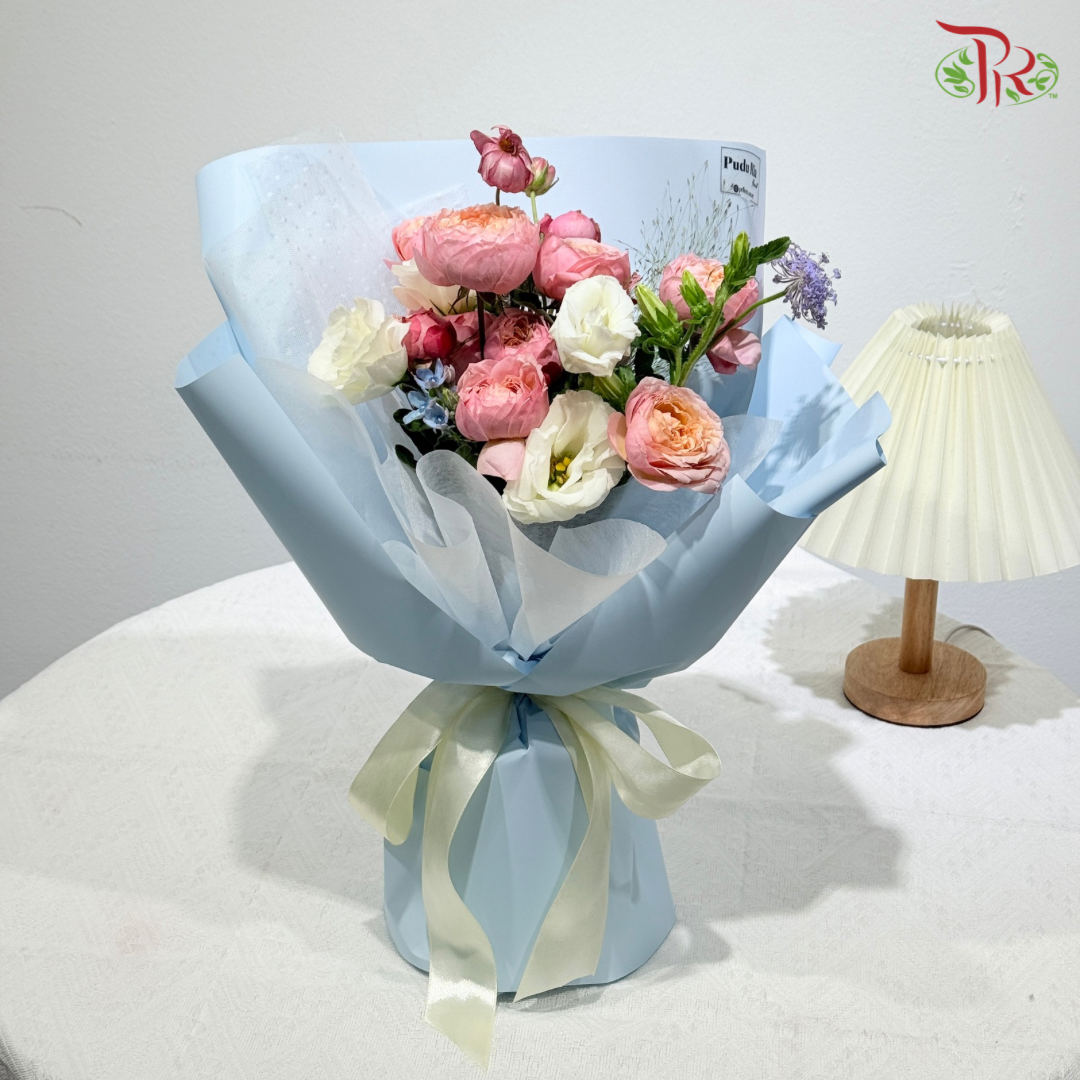 Signature Weekly Flower Bunch - Pink Butterfly Kiss (Medium Bunch)