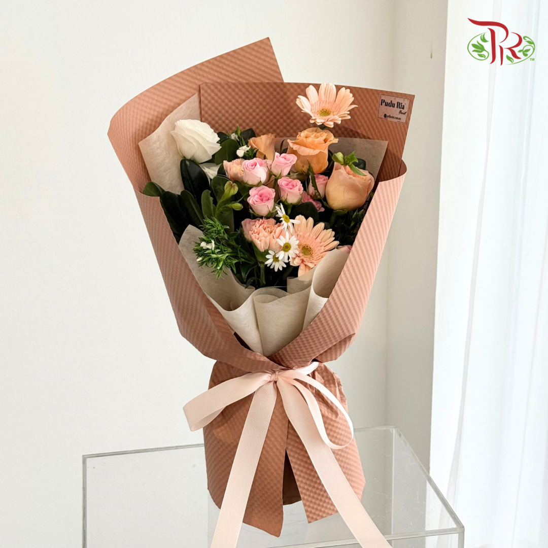 Signature Weekly Flower Bunch - Sweet Meadow Date (Medium Bunch)