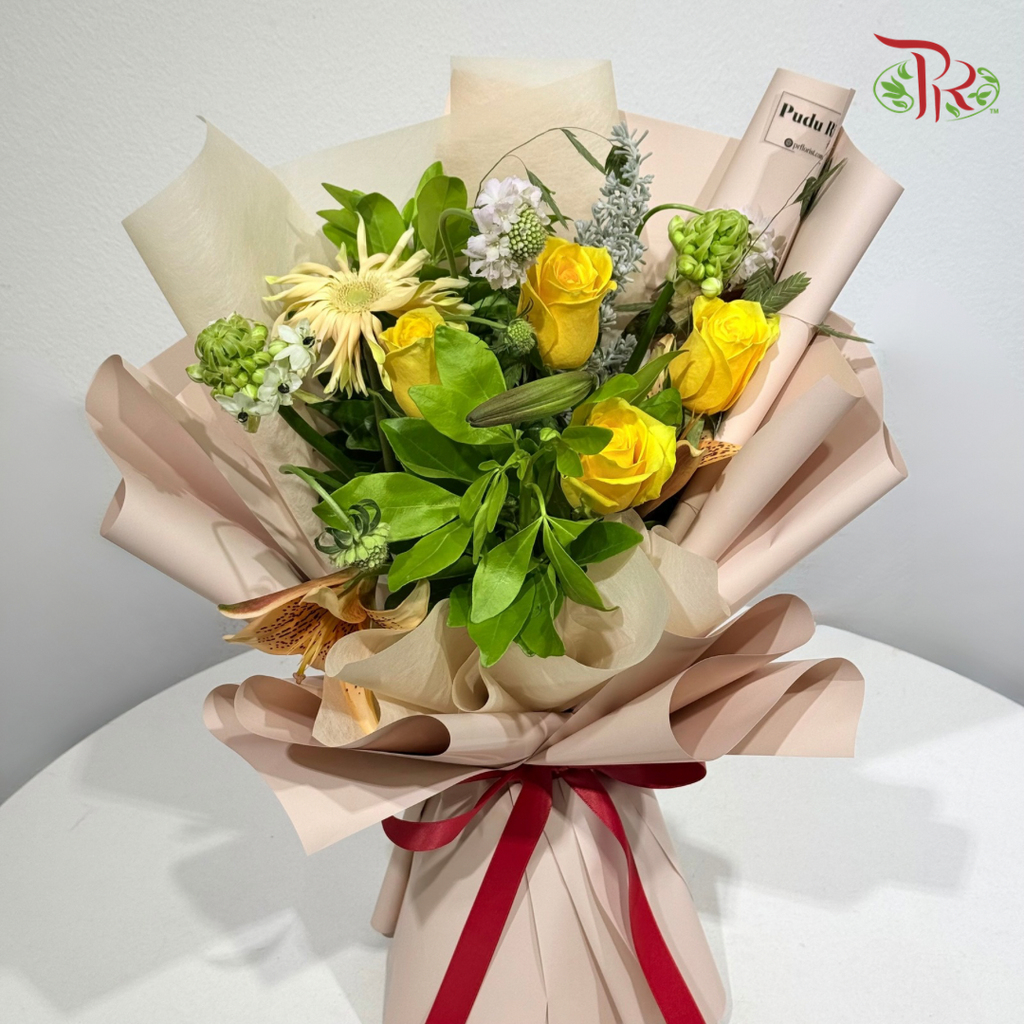 Signature Weekly Flower Bunch - Lily Botanica Garden (Medium Bunch)